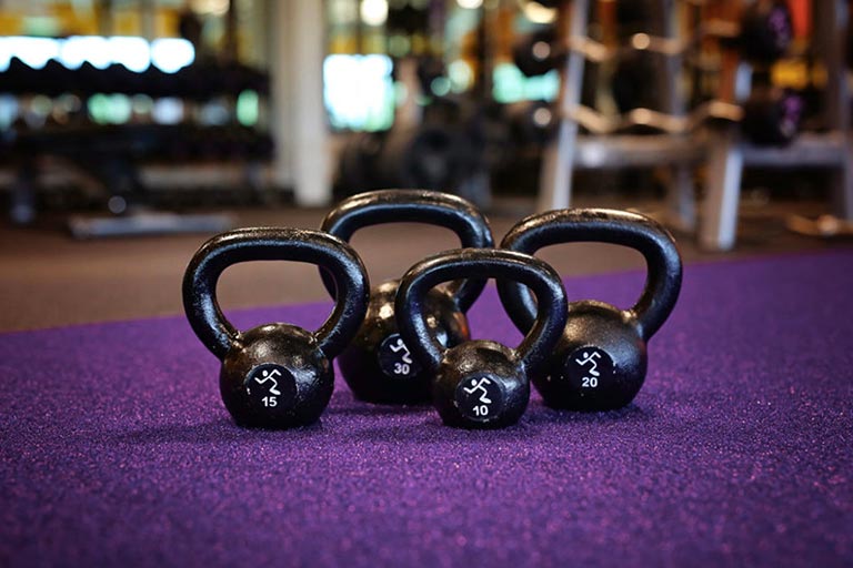 picture of kettlebells