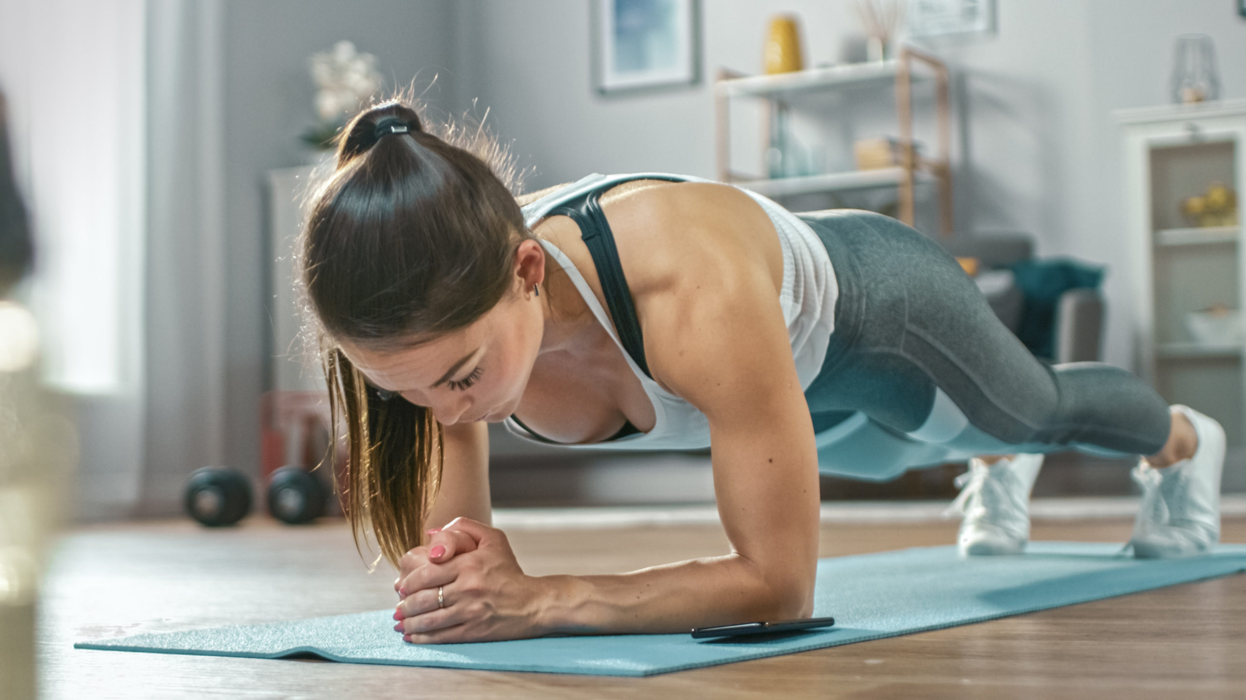 Our Favorite 20-Minute Rainy Day Core Workout - Anytime Fitness