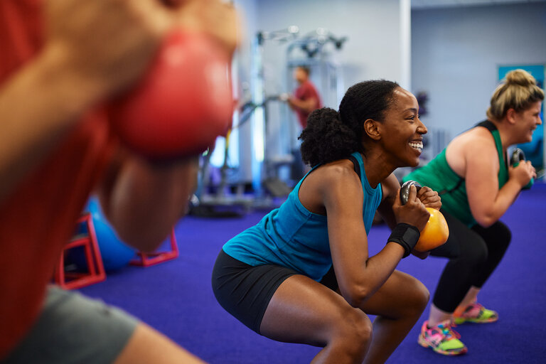 Exercises that target the online top of the glutes